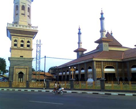 Keunikan Masjid Babad Cirebon