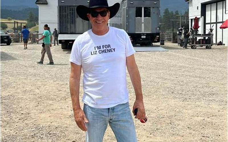 Kevin Costner Liz Cheney Shirt: A Controversial Political Statement Sparks Debates