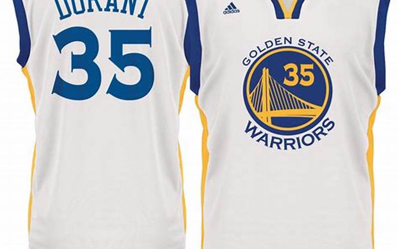 Kevin Durant With Warriors Jersey