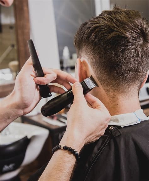 Key Considerations When Searching For Affordable Haircuts