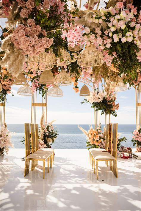 Key Elements Defining the Wedding P Style