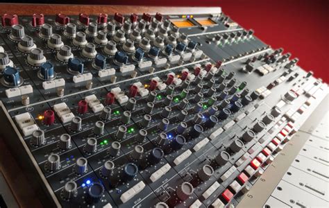 Key Features to Look for in High-Performance Mixers