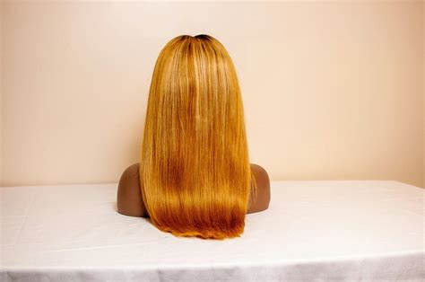 Key Qualities to Look for in a Reputable Wig Dealer