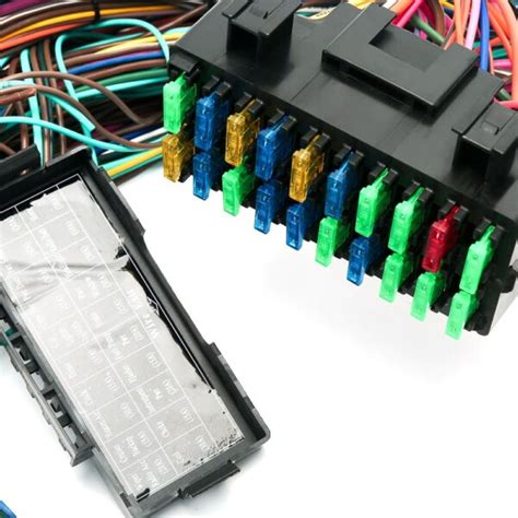 Key to Reliability Secure and Durable Connectors 20 Circuit Universal Wiring Harness Kit