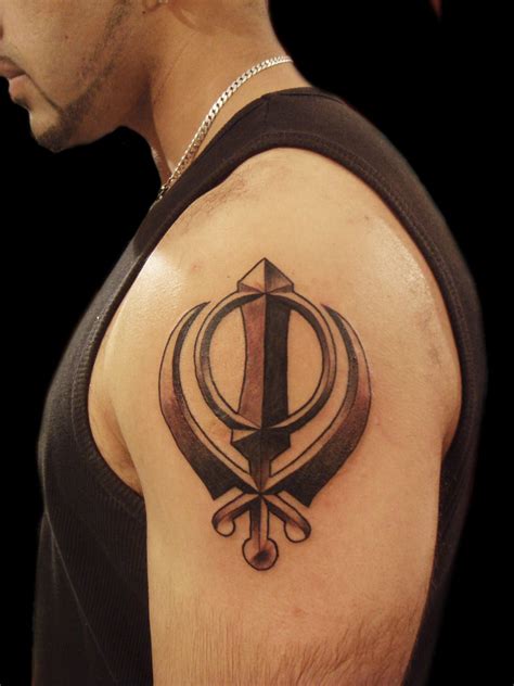 khanda tattoo Google Search Tattoos, P tattoo, Forearm