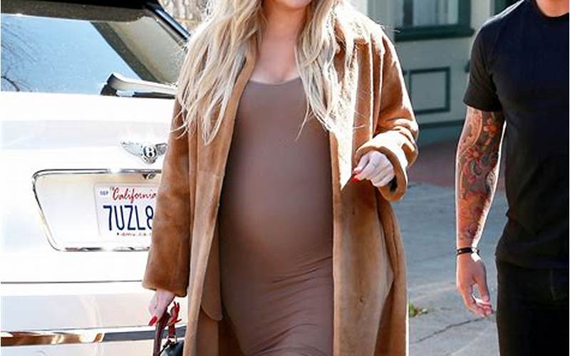 Khloe Kardashian'S Pregnancy Announcement