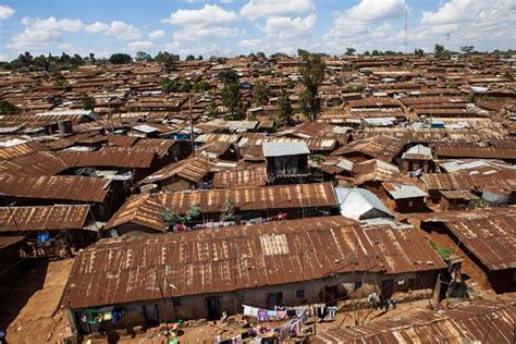 Kevin’s Kibera Slum Tours: Is It Right for You? (A Review)