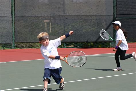 8 Group Tennis Lessons for Kids 7 9 years old International Tennis