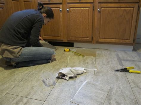 How To Lay Vinyl Flooring In A Kitchen Flooring Site