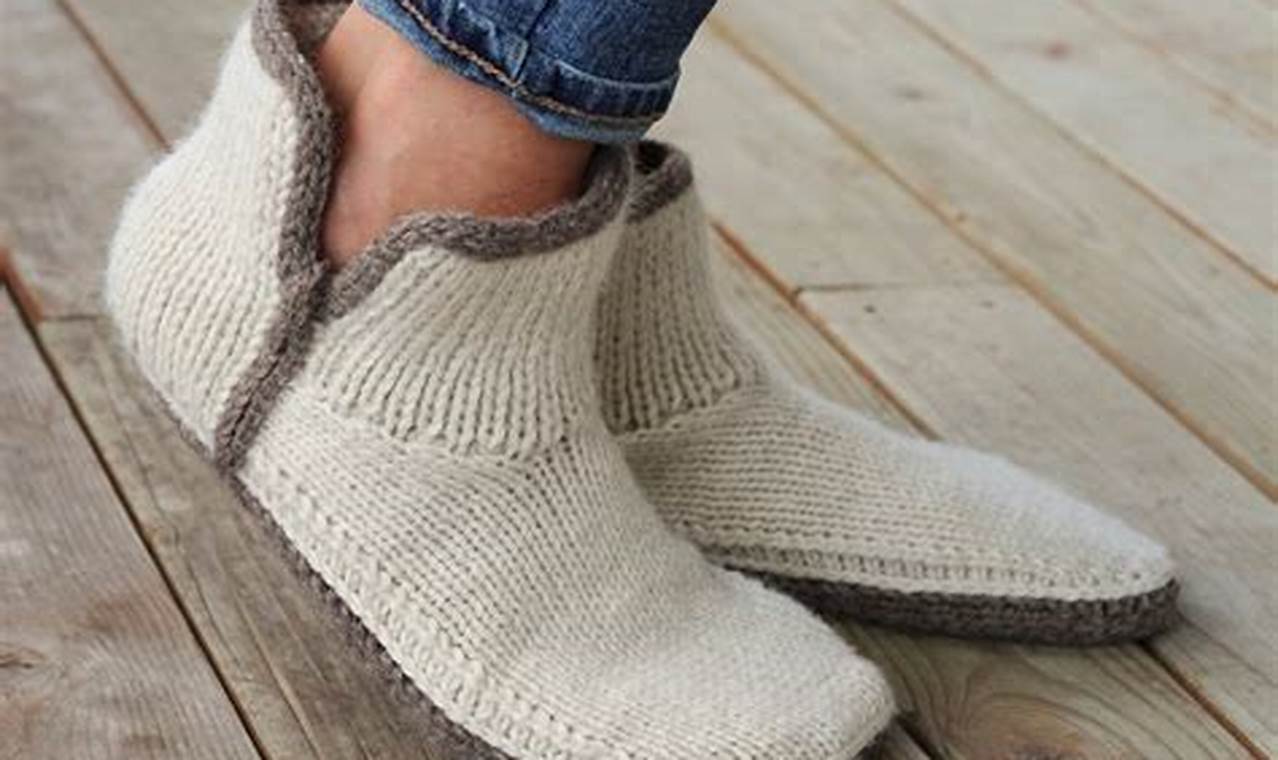 Knitting House Shoes with Thick Wool
