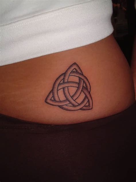 celtic knot tattoo Celtic knot tattoo, Knot tattoo