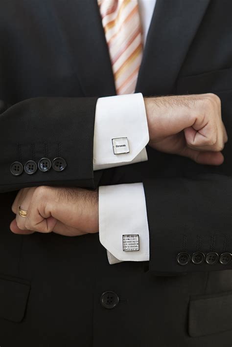 Know More About Wedding Cufflinks