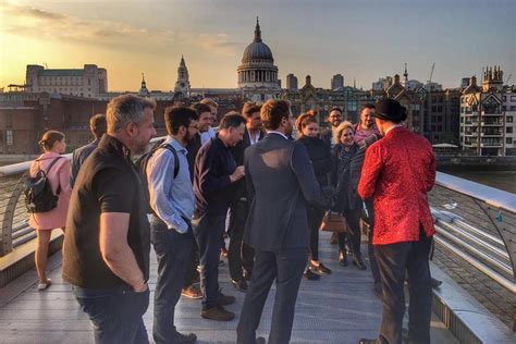 Knowledgeable Tour Guides London