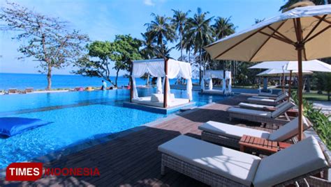 Kolam renang hotel untuk umum di Lombok