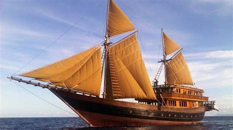 Kontribusi Kapal Tradisional Indonesia Bagi Masyarakat