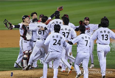 Korean Baseball News