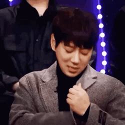Korean Heart Sign Gif