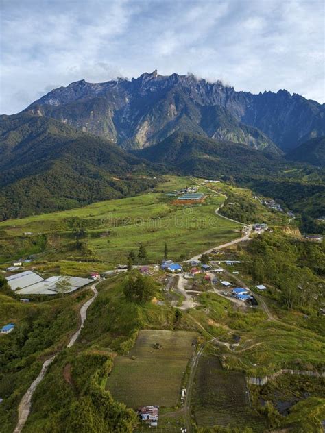 Kundasang View