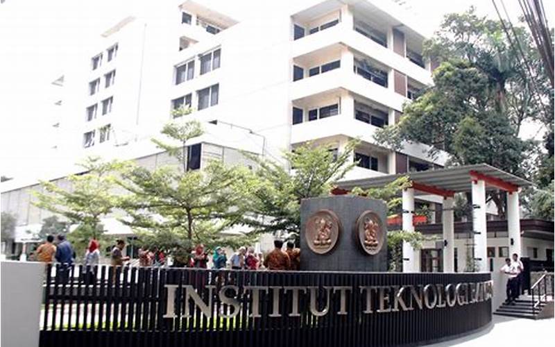 Laboratorium Universitas Teknologi Bandung