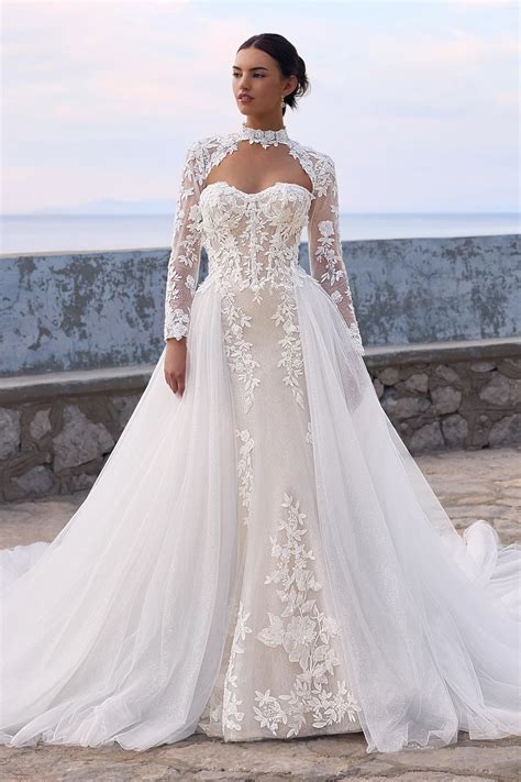 Lace Wedding Dresses