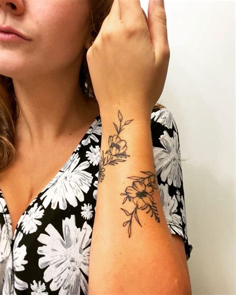 Femine & Beautifull Wrist Tattoos For Girls ⋆ TattooZZa