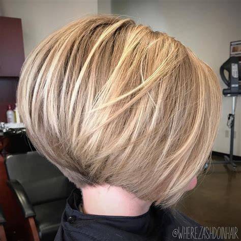Ladies Graduated Haircuts