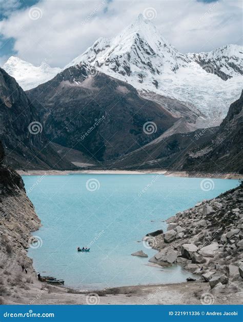 Laguna Paron Photography