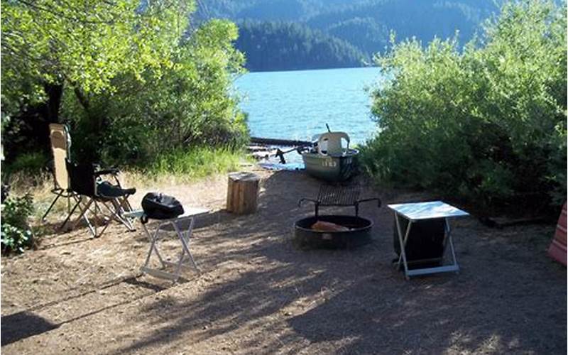 Lake Almanor Camping