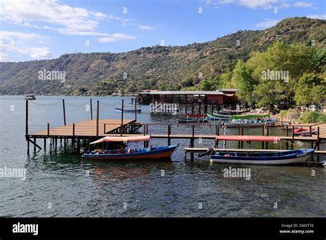 Lake Coatepeque Restaurants