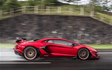 Lamborghini Finance Calculator