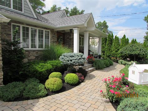 Landscape Design For Front Entrance