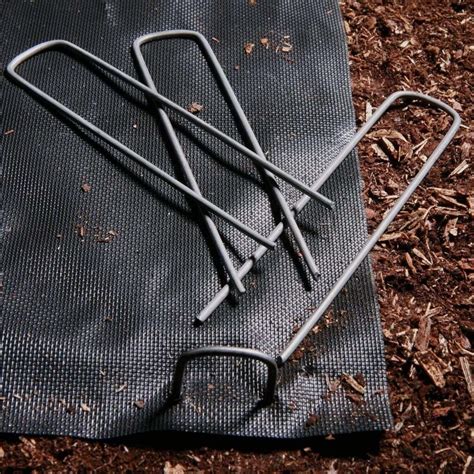 Landscape Fabric Staples Bulk