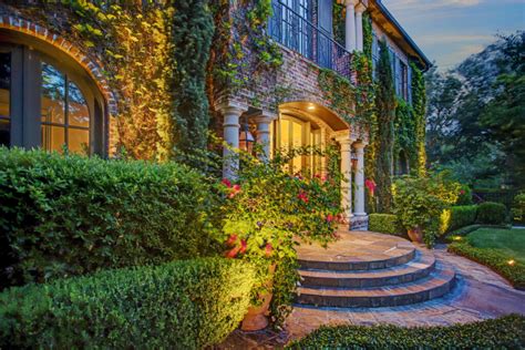 Landscape Lighting Companies Houston