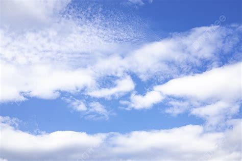 Langit Biru sebagai Latar Belakang Fotografi