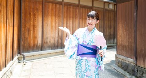 Language Skills Tour Guide Japan