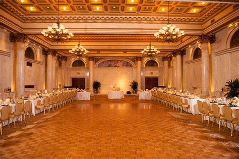 Large ballroom for multiple sections