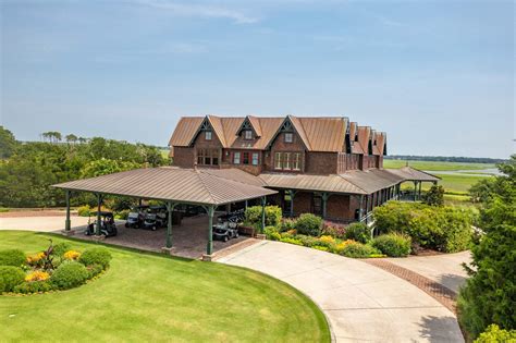 Larry The Cable Guy House