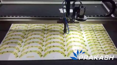 Laser Sticker Cutting Machine