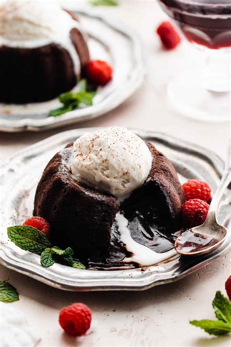 Lava Cakes