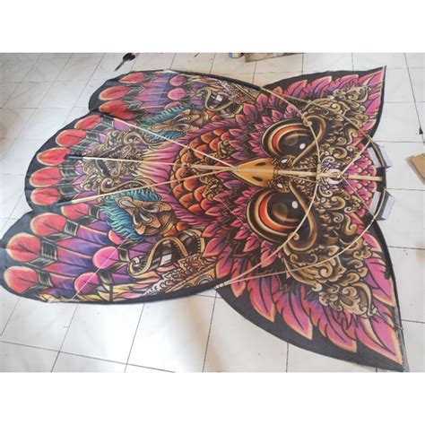 Layangan Burung Hantu