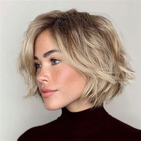 Layered Bob Style Texture & Movement