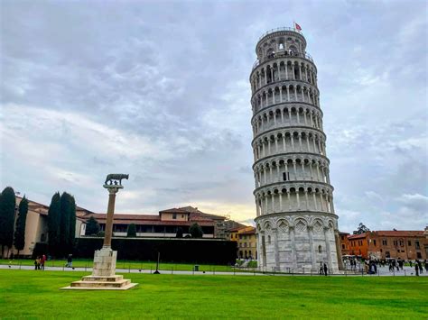 Leaning Tower of Pisa guide
