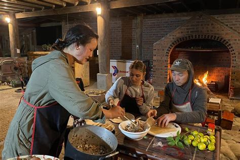 Learning from Locals Food