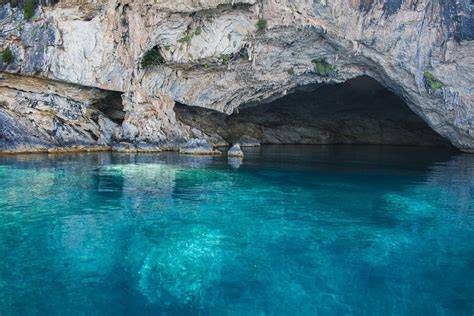Lefkada Caves