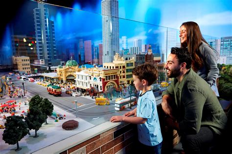 Legoland Discovery Center suitable age