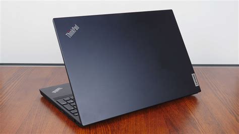 Lenovo ThinkPad P15v