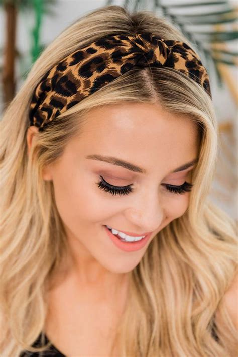Rock Your Look with a Trendy Leopard Print Headband!
