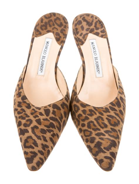 Stylish Leopard Print Mules - The Perfect Addition to Your Wardrobe