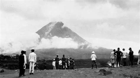 Letusan Gunung Prau tahun 1937