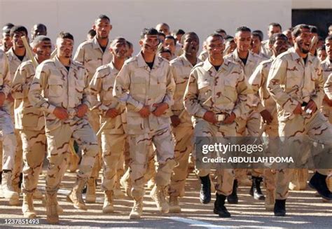 Ufficiale Militare Libia